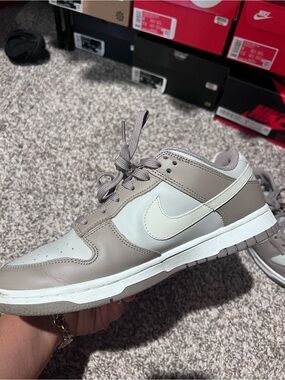 Wmns Nike Dunk Low “Moon Fossil” W 9/ M 7.5